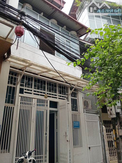 Nguyên căn ,Đất nở Hậu,ô tô,Kinh Doanh, trung tâm Đống Đa, Láng Hạ .DT: 218 m2.Giá : 32 tỷ - 3