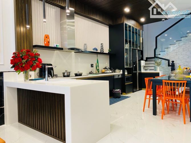 🏘Nhà đẹp 4 tầng, Mặt tiền đường số 9, Linh trung, Khu dân trí, Đường rộng 10m, 12 tỷ TL - 4