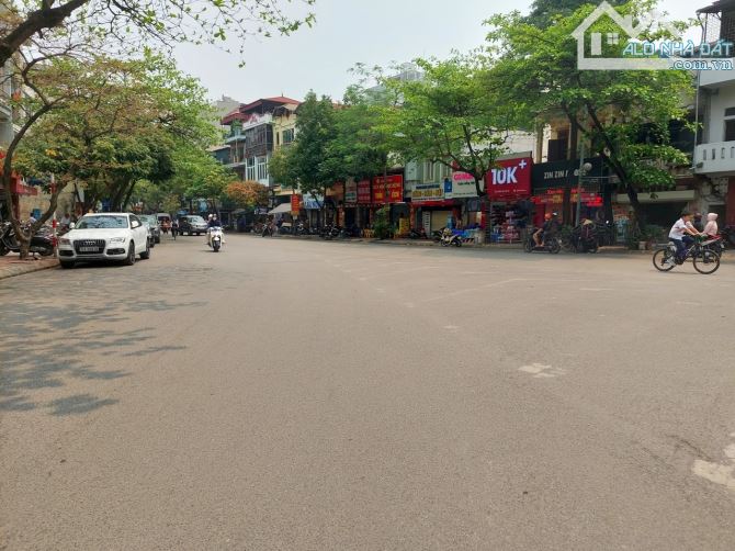 Bán nhà Mặt Phố Ngọc Lâm, Long Biên, 120M2, MT 4,5M, 2 THOÁNG, VỈA  HÈ, KINH DOANH. - 6