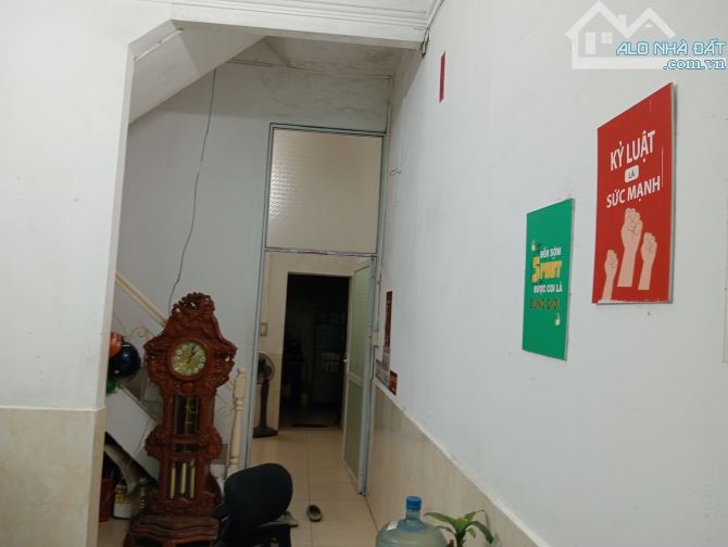 Nguyên căn ,Đất nở Hậu,ô tô,Kinh Doanh, trung tâm Đống Đa, Láng Hạ .DT: 218 m2.Giá : 32 tỷ - 6