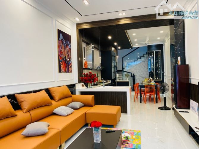 🏘Nhà đẹp 4 tầng, Mặt tiền đường số 9, Linh trung, Khu dân trí, Đường rộng 10m, 12 tỷ TL - 6