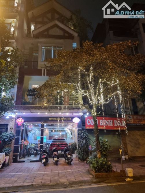 Bán đất tặng nhà 4,5 tầng mặt phố số 189 Hoàng Như Tiếp, Long Biên, Hà Nội