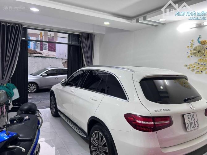 Khu Đáng Sống , Cảnh quan xanh ! Hẻm xe hơi nhánh Hoàng Hoa Thám (4x15m) 5 Tầng BTCT - 1