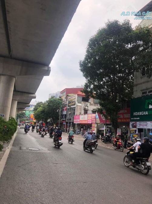 Bán nhà mặt phố Cầu Giấy 280m2, 4 tầng, kinh doanh đỉnh, chỉ 80 tỷ. - 1