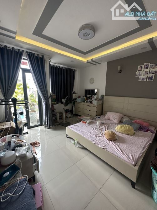Khu Đáng Sống , Cảnh quan xanh ! Hẻm xe hơi nhánh Hoàng Hoa Thám (4x15m) 5 Tầng BTCT - 2