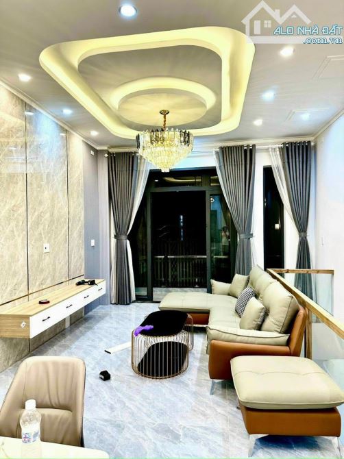 GIÁ 3,7tỷ TL.Bán nhà1trệt 3Lầu gần siêu BigC Nguyễn Ái Quốc, 192,5m2 ,SHRTCHC,Tân Hiệp,BH - 3