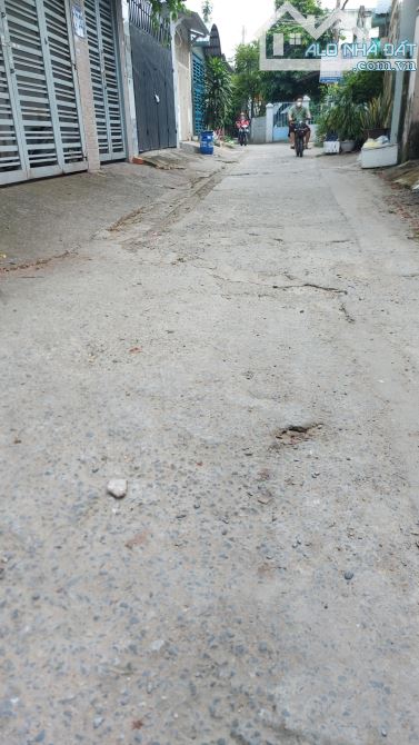 BÁN NHÀ CẤP 4 NGUYỄN VĂN QUÁ ĐÔNG HƯNG THUẬN QUẬN 12 GIÁ RẺ 5.8 TỶ - 10
