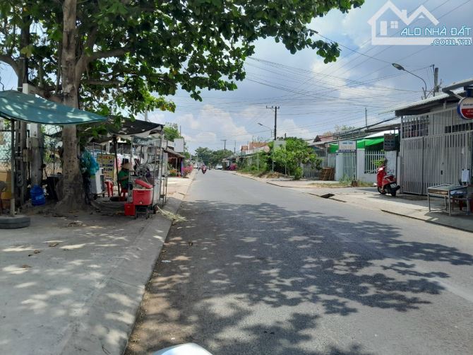 Bán đất mặt tiền đường Sơn Thông k1p7  TPTV - 2