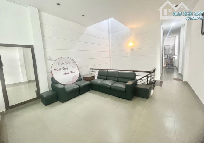 🌟 Bán đất tặng nhà 151m2 nở hậu - Lạc Long Quân - Tân Bình - 3 tầng - Gần mặt tiền - 2