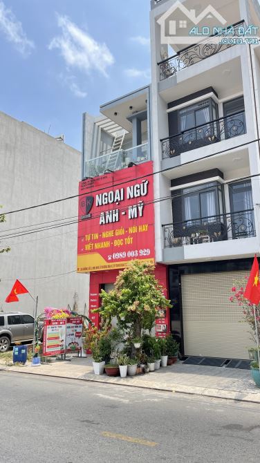 7.5 TY -GẤP BÁN nhà phố đẹp1 trệt 3 lầu đường số 2 ,lê trọng tấn ,dĩ an ,bình dương , - 2