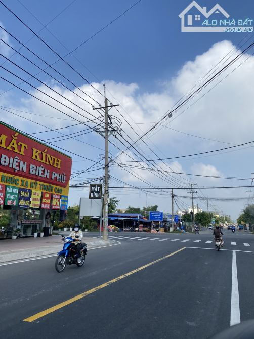 Bán dãy trọ 240m2 có sẵn 8 tròng trọ đường Nguyễn Thị Lắng Xã Tân Phú trung củ chi 2 tỷ - 4