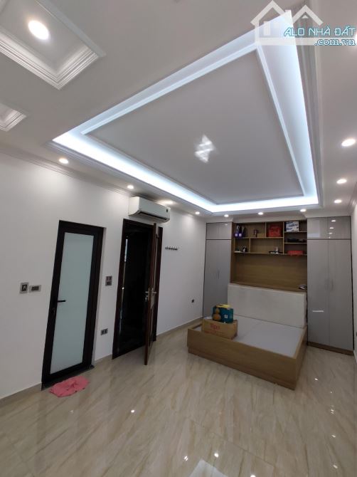 Bán nhà Lạc Long Quân, Tây Hồ - Ô tô tránh, kinh doanh 70m2 giá 26 tỷ - 15