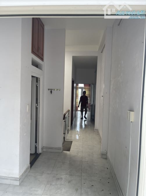7.5 TY -GẤP BÁN nhà phố đẹp1 trệt 3 lầu đường số 2 ,lê trọng tấn ,dĩ an ,bình dương , - 6