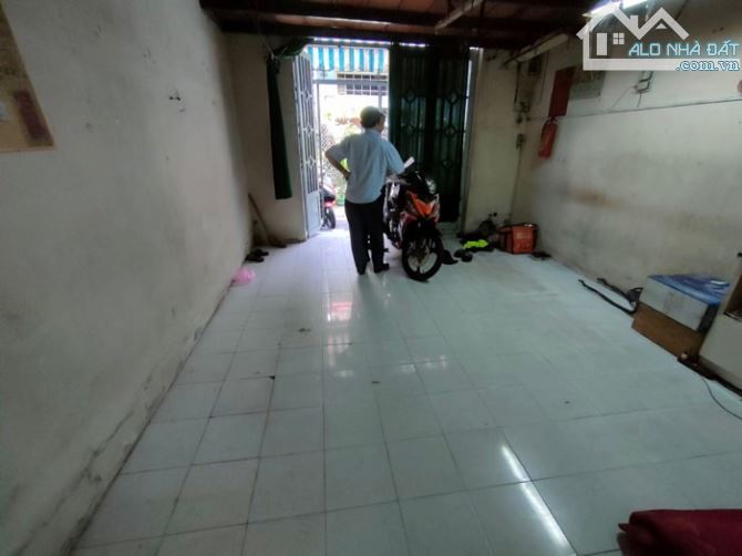 BÁN GẤP - 4m x 9m - Giá 2.1 tỷ - Hẻm Ba gác - gần Thoại Ngọc Hầu