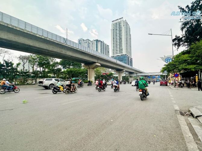 Bán Nhà Nguyễn Trãi Thanh Xuân Trung Thanh Xuân 59m 14.5Tỷ 6Tầng Thang Máy 2 Thoáng Oto