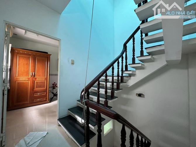 Nhà HXH 180m2 Âu Dương Lân Q8, Ngang 4m, 4 Tầng 4Wc 6Pn, Chỉ nhỉnh 6 tỷ