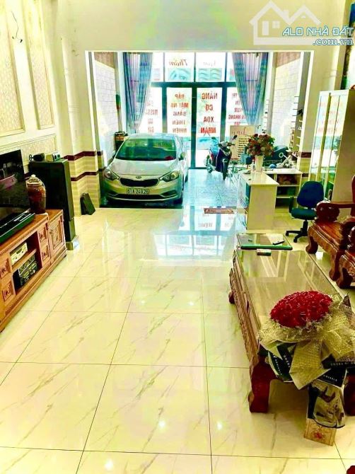 Bán nhà 3 lầu mặt tiền kinh doanh đường lê thị trung thuận an bình dương - 2