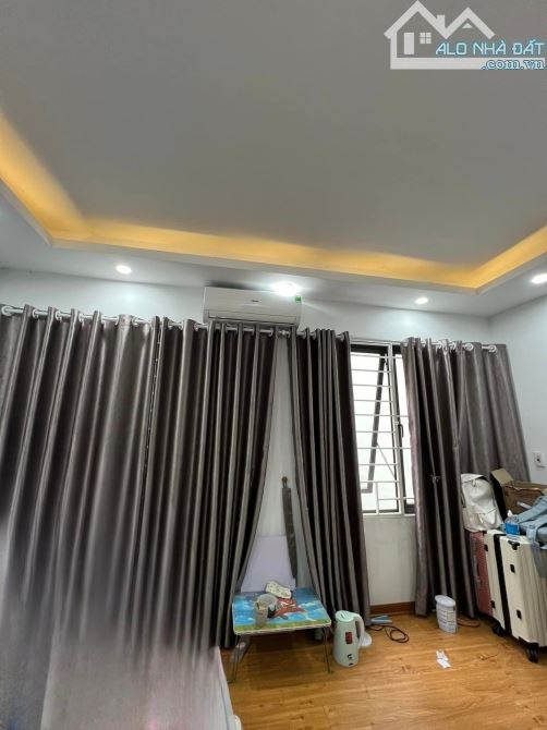 Bán nhà 40m2 xây 5 tầng đẹp ngõ 622 Minh Khai thông với Times City - 3