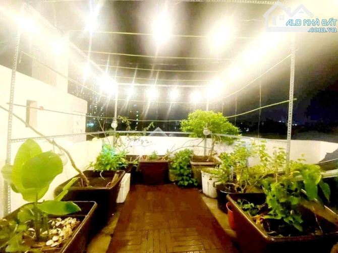 HẺM XE HƠI TRÁNH NHAU CẠNH NGUYỄN THỊ THẬP Q7- 5 TẦNG NGANG 5M- Ô TÔ NGỦ TRONG NHÀ CHỈ 7.x - 4