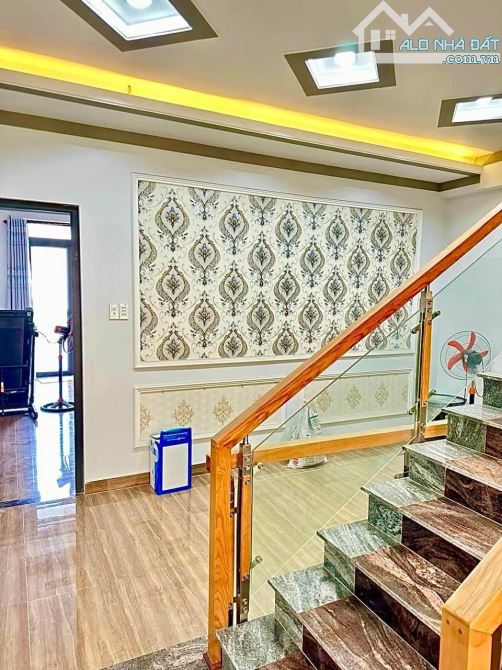 Bán nhà 3 lầu mặt tiền kinh doanh đường lê thị trung thuận an bình dương - 8