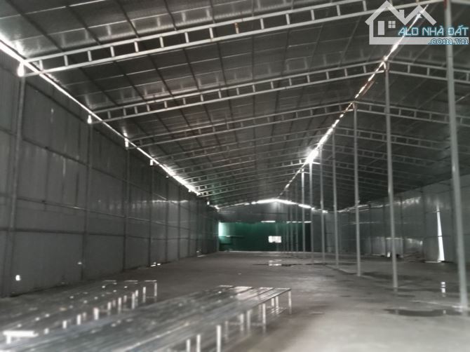 cho thuê kho nguyễn xiển thanh xuân,DT.600m2. 1200m2 kho cao 7m xe công vào kho