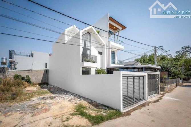 Nhà nát 2 MT trước sau - 1/ Nguyễn Đình Khơi, DT: 83 m2, Giá: 12.7 tỷ TL - 1