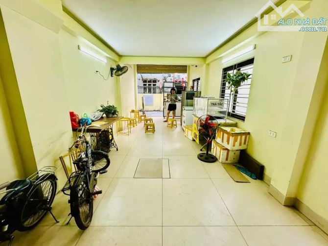 Nguyên căn,Kinh Doanh, ô tô, TT Nam Từ Liêm, Đường Quang tiến, Gần ĐL Thăng Long. 14,4 Tỷ - 2