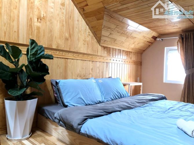 HOMESTAY 2 MẶT TIỀN SIÊU THOÁNG 98M2 SÂN RỘNG ĐƯỢC 3-4 XE Ô TÔ NGAY TRUNG TÂM 8.2 TỶ - 4