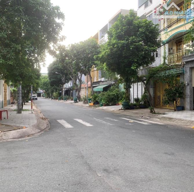 Bán nhà MT đường Số 25, khu Tên Lửa, 5 x 20m, 3.5 tấm, giá 12.5 tỷ. (Tín Hưng)