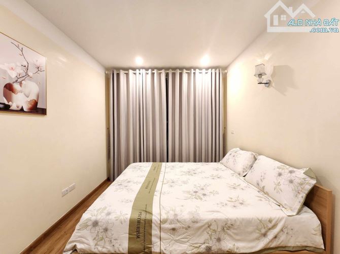 Cho thuê căn hộ 1PN 45m giá 7 triệu; 20m 3,5 triệu. Phố Tuệ Tĩnh