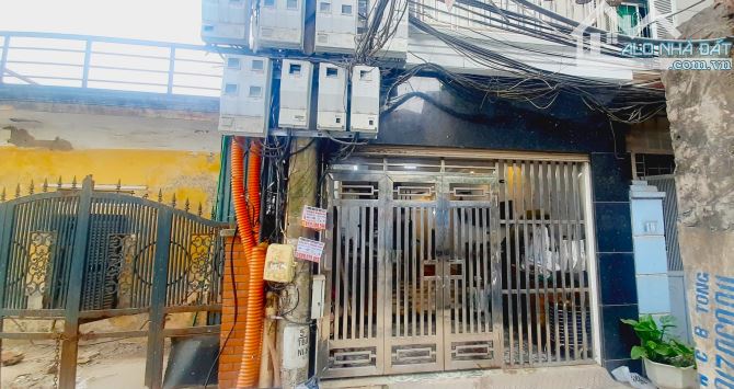 BÁN GẤP NHÀ MẶT TIỀN HỒNG TIẾN LONG BIÊN - NGANG 4M 3PN 65M2 - CHỈ 12 TỶ TL. - 20