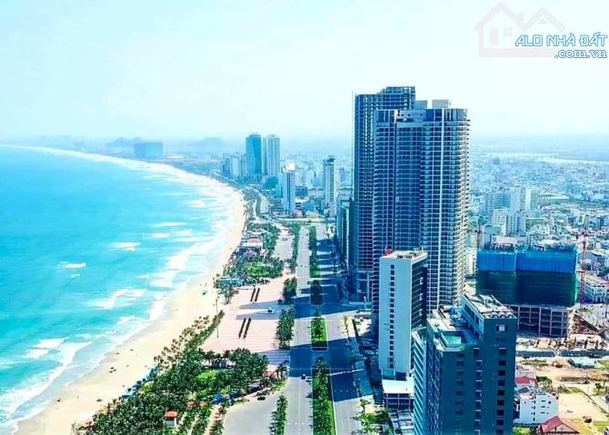 Đất đường Võ Văn Kiệt. Lô 1200m2 đất ở, cách biển 200m. Rất đẹp.