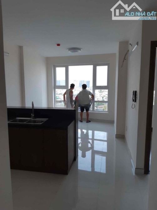 bán Căn hộ Summer Square , 2PN ,61m2 , Nhà Trống ,Sổ Hồng Riêng Giá : 3 Tỷ - 2