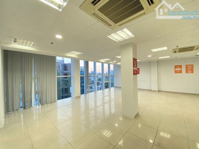 Văn Phòng Đ.Tân Cảng ,P25, Bình Thạnh, 20m2- 70- 140m2, Tòa Nhà Thoáng View - 2