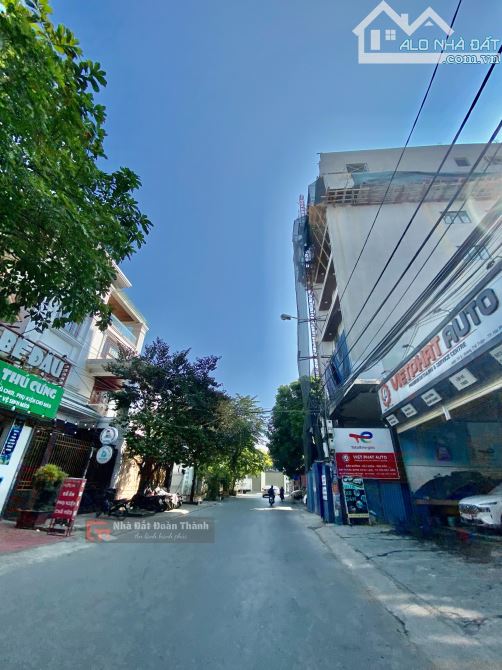 Đất mặt đường Hoàng Thế Thiện 100m2 ngang 6,3m - 2