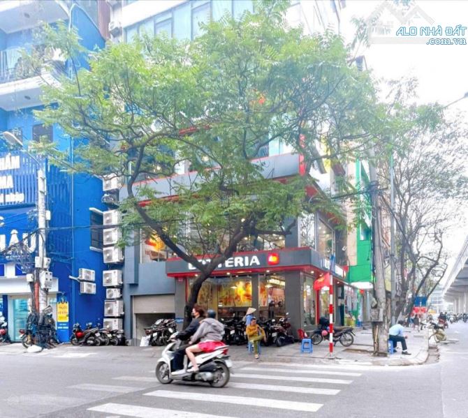 HIẾM. MẶT PHỐ CÁT LINH - LÔ GÓC - MẶT TIỀN 6M - 40M2 - 5 TẦNG - CHỈ 14.5 TỶ