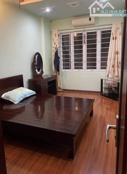 Bán nhà Bùi Xương Trạch 64m2 - 5 tầng - giá 6.4 tỷ  DIỆN TÍCH RỘNG - GIÁ ĐẦU TƯ + Nhà 5 tầ