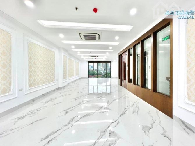 CHO THUÊ VP 80M2 MẶT PHỐ TRẦN QUANG DIỆU - ĐỐNG ĐA