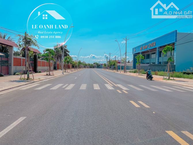 LÔ ĐẤT ĐẸP CÁCH BIỂN CHỈ 1KM, PHỦ HỒNG ĐẤT Ở, ĐƯỜNG NHỰA, GIÁ RẺ SO VỚI KHU VỰC RẤT NHIỀU