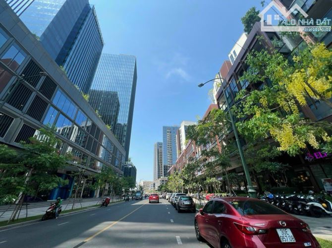 Bán Tòa Nhà HXH khu Phan Xích Long P7 Phú Nhuận DT 8.2x22m CN 208m2 Hầm 6 tầng giá 35 tỷ - 1