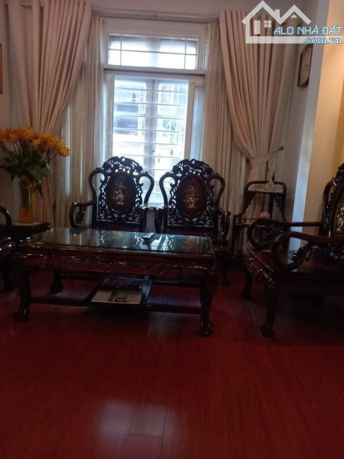 Bán nhà phân Lô Ô tô đỗ cửa phố Hoàng Văn Thái Dt 57m Mt 5m Giá 9,1 tỷ - 3