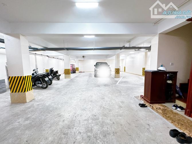 Bán gấp Biệt Thự Lưu Hữu Phước.View vườn hoa. DT 252m2 x 5T Thang máy. MT 36m. - 1