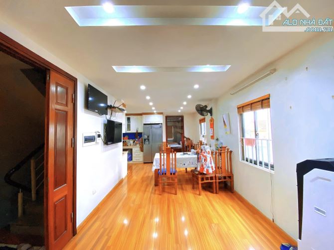 TÒA  APARTMENT, TRỊNH CÔNG SƠN, TÂY HỒ-KD-THANG MÁY: 90/100M X7T, MT 5M, GIÁ 29,5 TỶ - 6