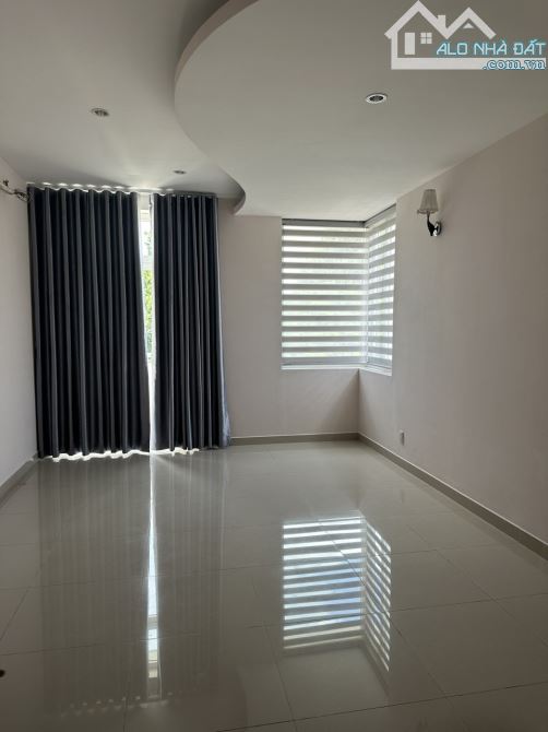 Biệt thự View Sông Quận 2 450m2 Có Hầm 21tỷ989 (Giảm 30%) KDC Đông Thủ Thiêm Q2