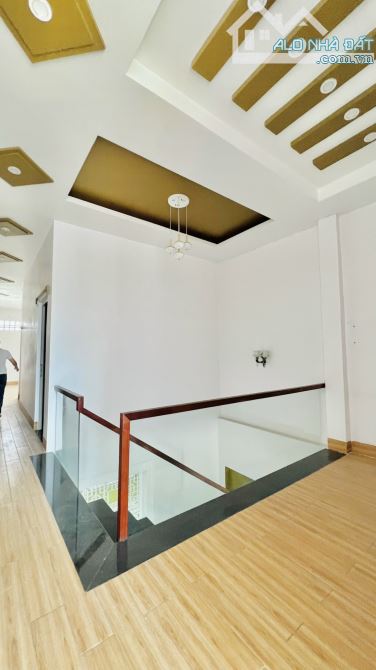 🏘️ Nhà 1 Lầu Mặt Tiền Đường Song Hành Quốc Lộ 1A Giá 4 Tỷ - 11