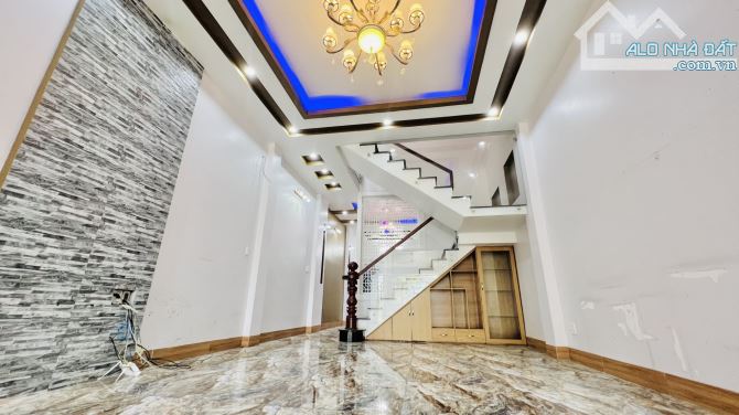 🏘️ Nhà 1 Lầu Mặt Tiền Đường Song Hành Quốc Lộ 1A Giá 4 Tỷ - 2