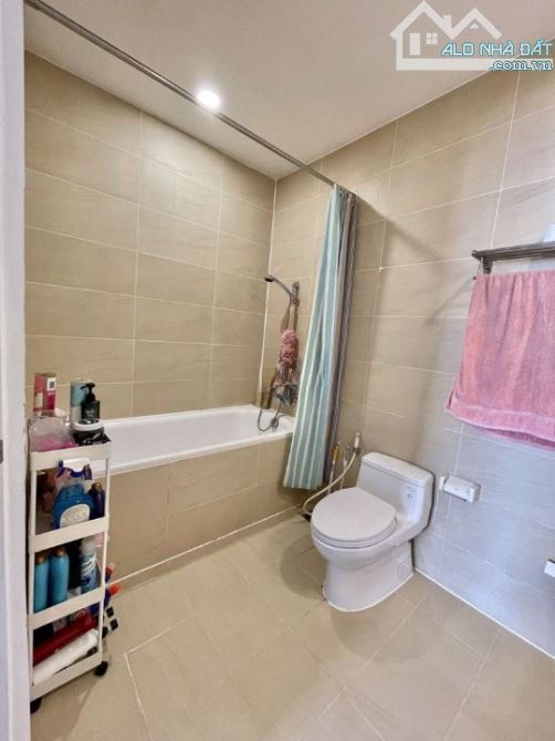 Cho Thuê căn hộ Sunny plaza, 2 phòng ngủ  ,2wc , nội thất, Tầng Trung Giá : 13.5tr - 2