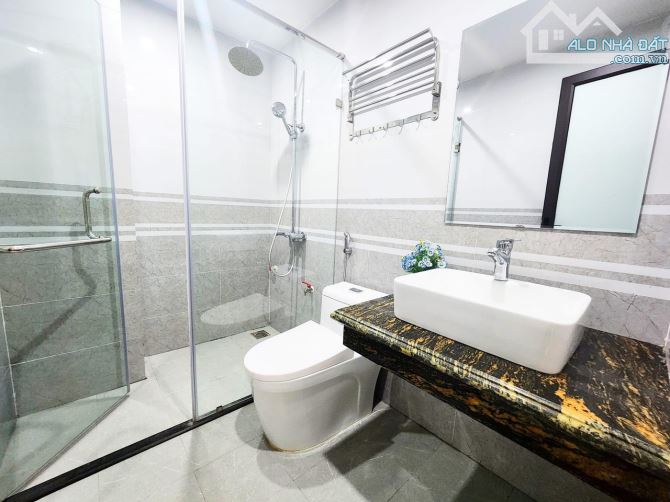 LK DỌC BÚN 2- LA KHÊ VỊ TRÍ ĐẮC ĐỊA VỈA HÈ KD DIỆN TÍCH 50M2X 6 TẦNG MT 4M2 GIÁ 16.2 TỶ - 2