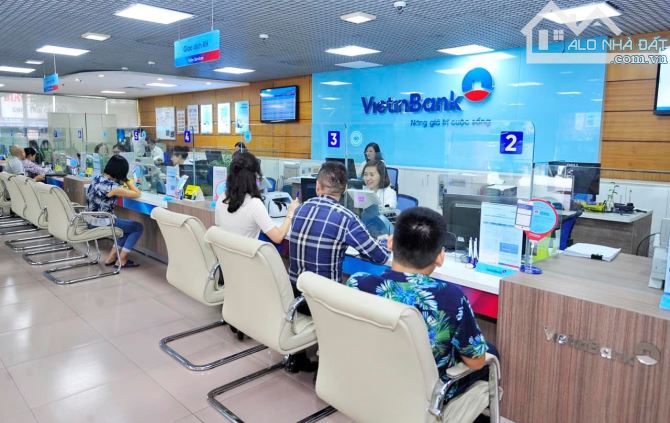 Mặt phố Trần Thái Tông  – Tòa nhà BUILDING 11 tầng kinh doanh VIP. - 3