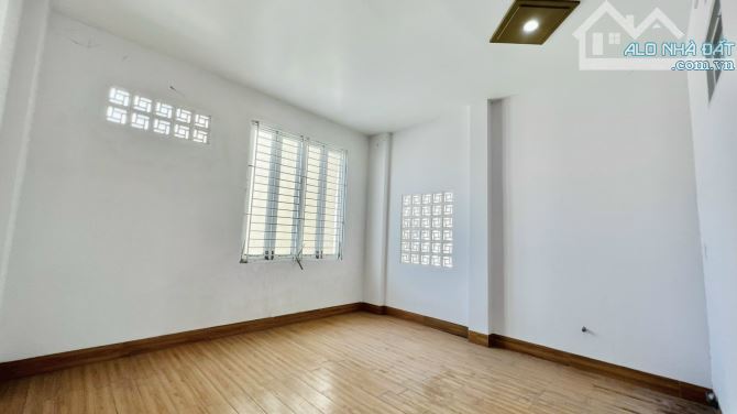 🏘️ Nhà 1 Lầu Mặt Tiền Đường Song Hành Quốc Lộ 1A Giá 4 Tỷ - 7